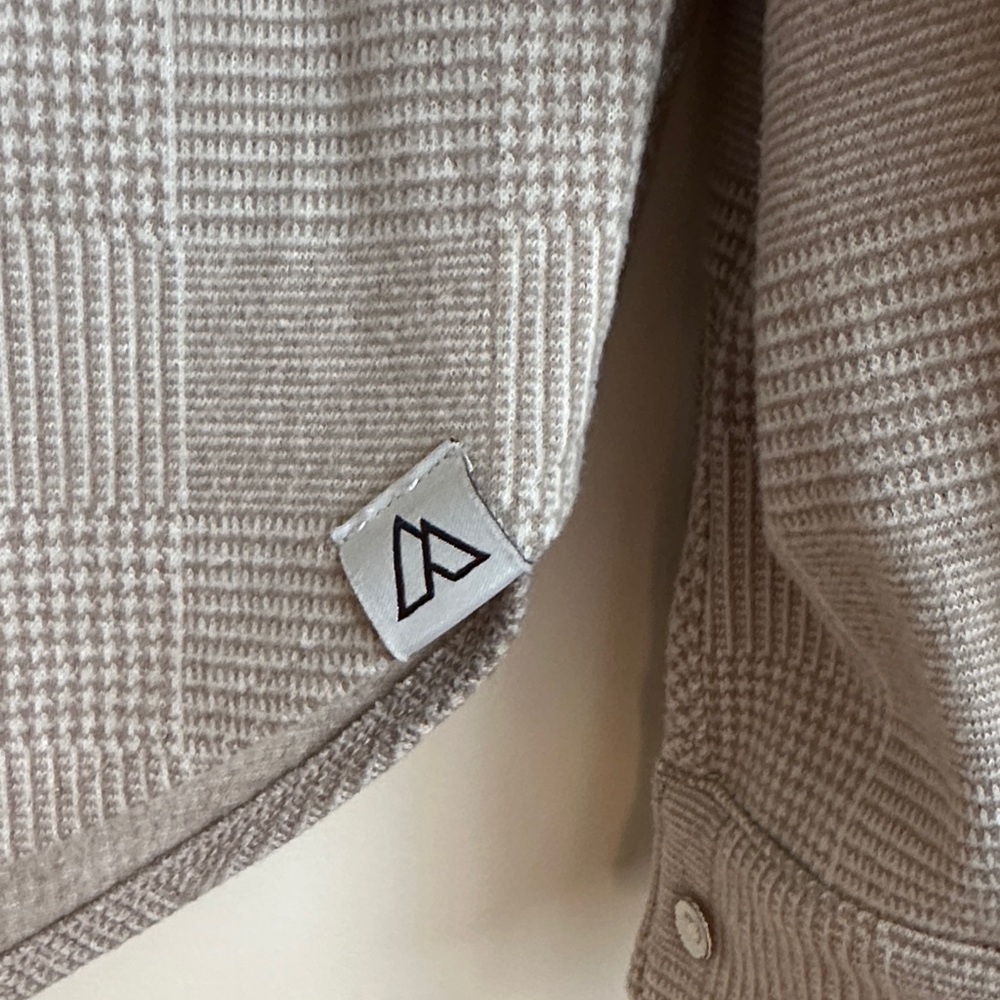 Alpine Men's Casual Beige and Cream Checkered Shirt - Picture 3 of 9
